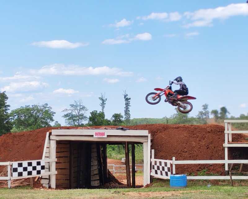 El motocross misionero será federado y los pilotos tendrán licencia de la FMMCEyK 2 Motocross