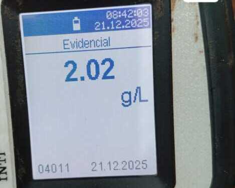 Alcohol al volante en Oberá: conductor detenido y vehículo retenido WhatsApp Image 2025 12 21 at 11.02.36 e1766326559956 - 1