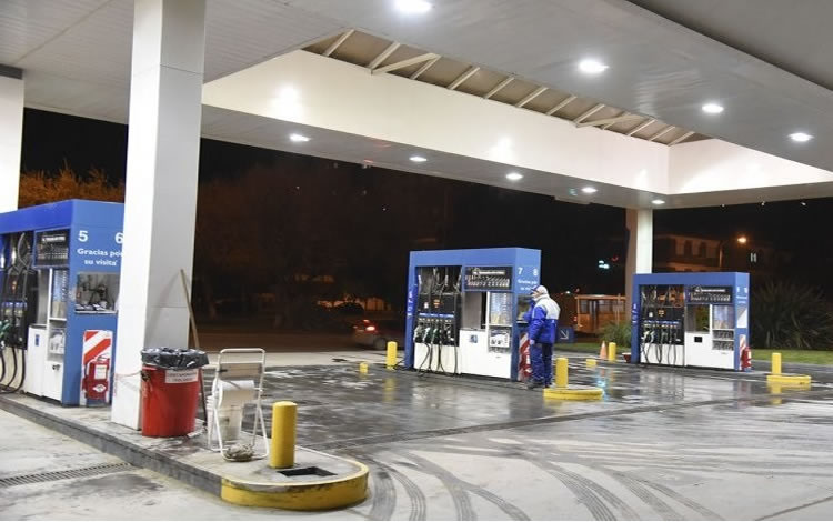 Venta de combustibles: Misiones cayó por encima del promedio nacional 3 estacion servicio vacia - 2