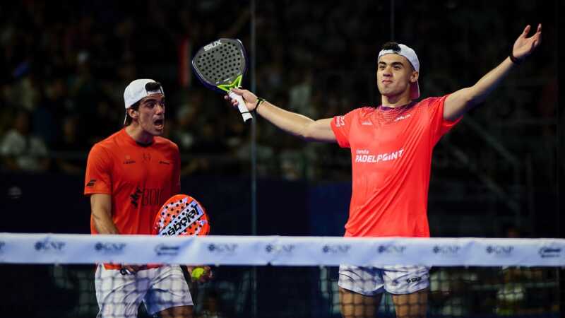 Augsburger debuta en Barcelona y Misiones suma una página histórica en el pádel mundial Leandro Augsburger estuvo cerca del título en Cancún junto a Juan Lebrón, pero cayó en una final épica ante Tapia y Coello.