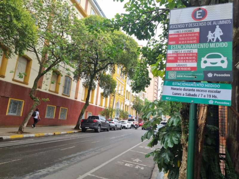 SEM: Posadas habilita como estacionamiento los espacios escolares durante el receso 5 semmm3 - 4