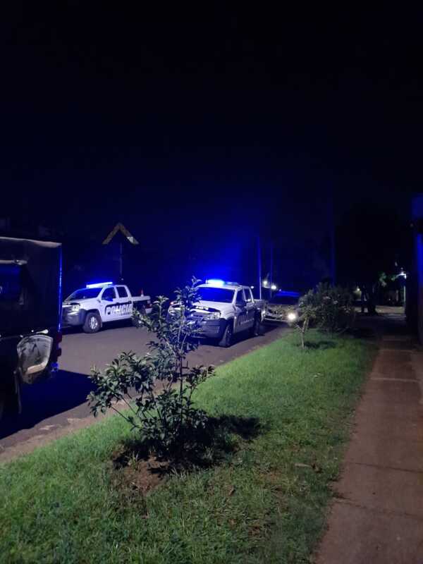 Enfrentamiento vecinal en barrio A 3-2 en la madrugada de sábado 1 A 3-2