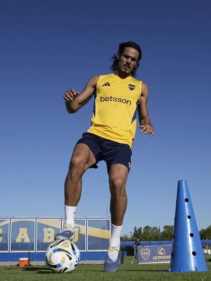 Boca: Úbeda paró el primer 11 del año con cambio de esquema y sin Cavani 3 WhatsApp Image 2026 01 09 at 10.20.56 1 - 2