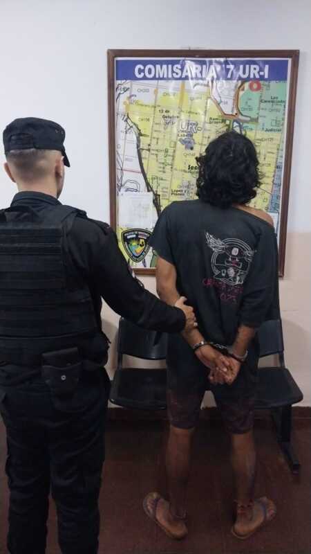 Posadas: detuvieron a seis delincuentes en pleno ilícito 5 WhatsApp Image 2026 01 09 at 11.32.44 - 4