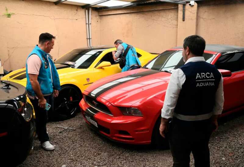 Desbarataron una banda que contrabandeaba autos de lujo: los usaron en videoclips de “La Joaqui” y otros artistas 5 WhatsApp Image 2026 01 14 at 08.51.16 2 - 4