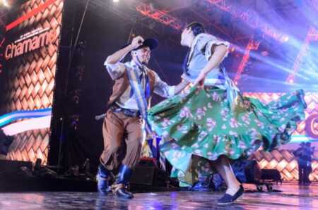 La Fiesta Nacional del Chamamé de Corrientes presentó su grilla completa con artistas misioneros chamame corrientes