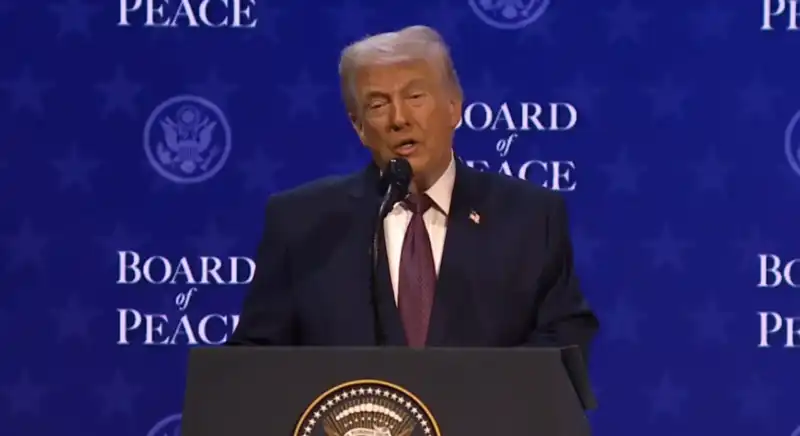 Trump dio inicio al Consejo de la Paz ante líderes mundiales en Davos Trump