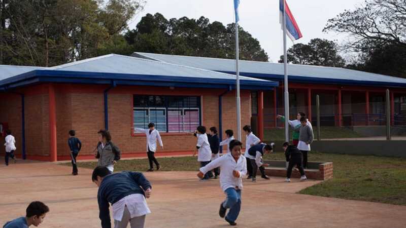 Misiones inicia el ciclo 2026: “Será un año complejo para la educación”, afirmó Daniela López 3 Educación pública misionera: inicio de clases en un escenario complejo.