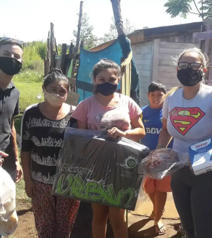 Reprograman “Todos por Luzmila” tras la ausencia del equipo de sonido municipal 10 luzmila krul indu solidaria 5 - 9