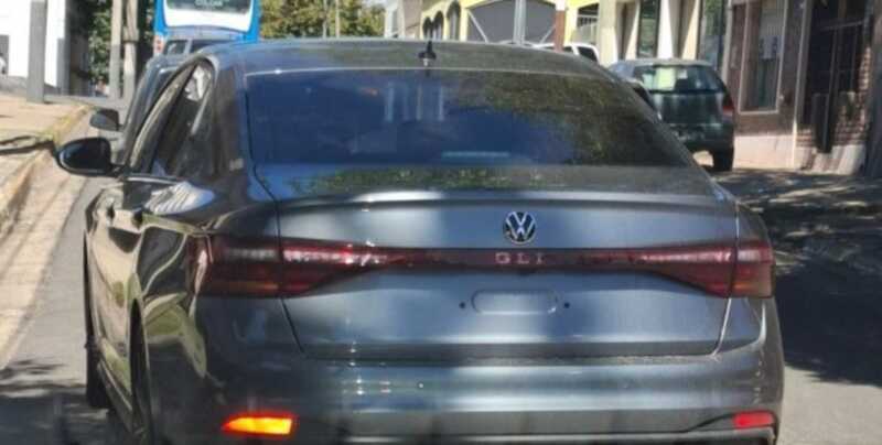 Circular sin patente: cuánto cuesta la multa por esta infracción considerada «grave» patentes