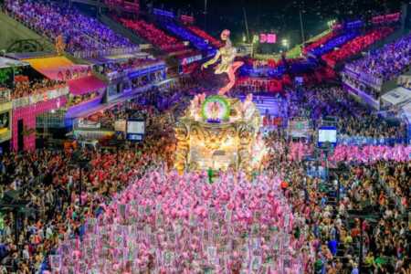 Brasil se viste de fiesta: comienza el Carnaval con música, color y tradición Brasil
