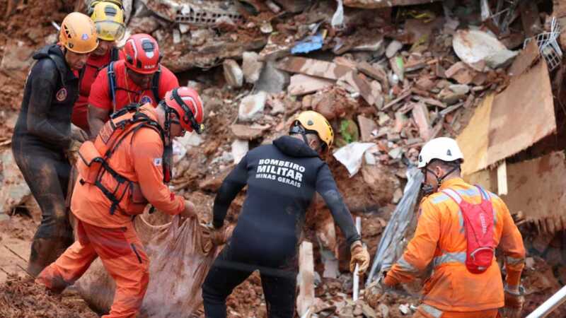 Brasil: las lluvias dejan 70 muertos y continúan las búsquedas Brasil