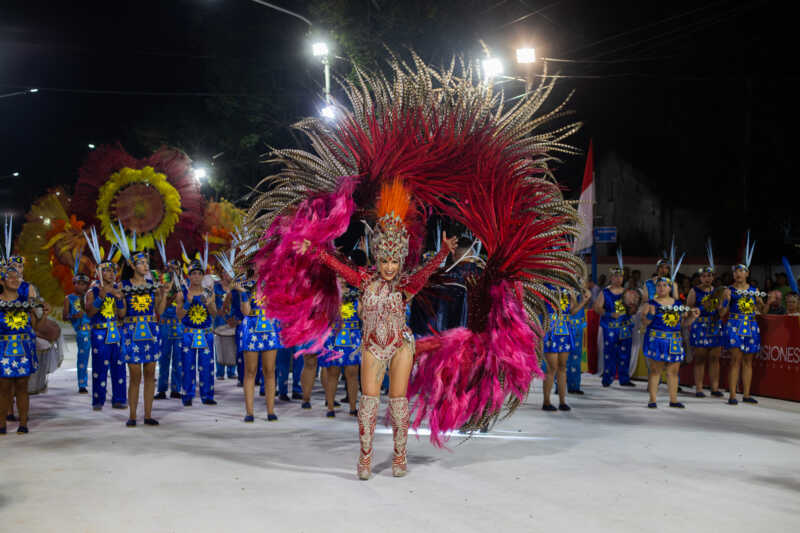 “El turismo le surfea a la crisis”: Misiones cerró Carnaval con 80% de ocupación promedio carnaval misiones