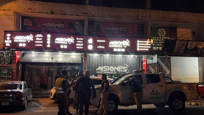 Golpe comando en Encarnación: robaron miles de celulares en un reconocido comercio Encarnación
