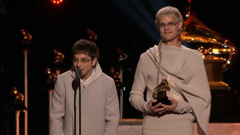 Ca7riel & Paco Amoroso ganan Grammy 2026 con PAPOTA HAGea5JXMAAaWtD - 1