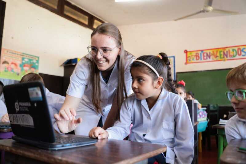 Misiones financia el 62% de la educación con fondos propios y destina casi $60 mil millones mensuales a salarios docentes 2 Misiones
