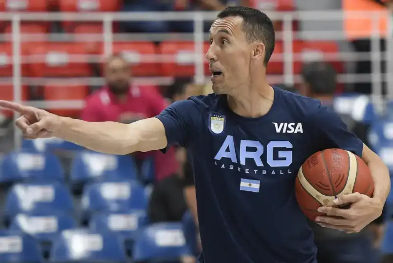 Rumbo a Qatar 2027: la Selección Argentina de Básquet juega un duelo clave ante Uruguay 5 Argentina enfrenta a Uruguay en el Estadio Obras por los Clasificatorios FIBA rumbo al Mundial Qatar 2027. Hora, TV, plantel y cómo llega el equipo de Prigioni.