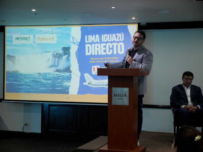 Misiones presentó en Perú el vuelo Lima–Iguazú y fortaleció el posicionamiento internacional del destino 3 Misiones presentó en Perú el vuelo Lima–Puerto Iguazú ante más de 120 operadores turísticos, fortaleciendo el posicionamiento internacional del destino.
