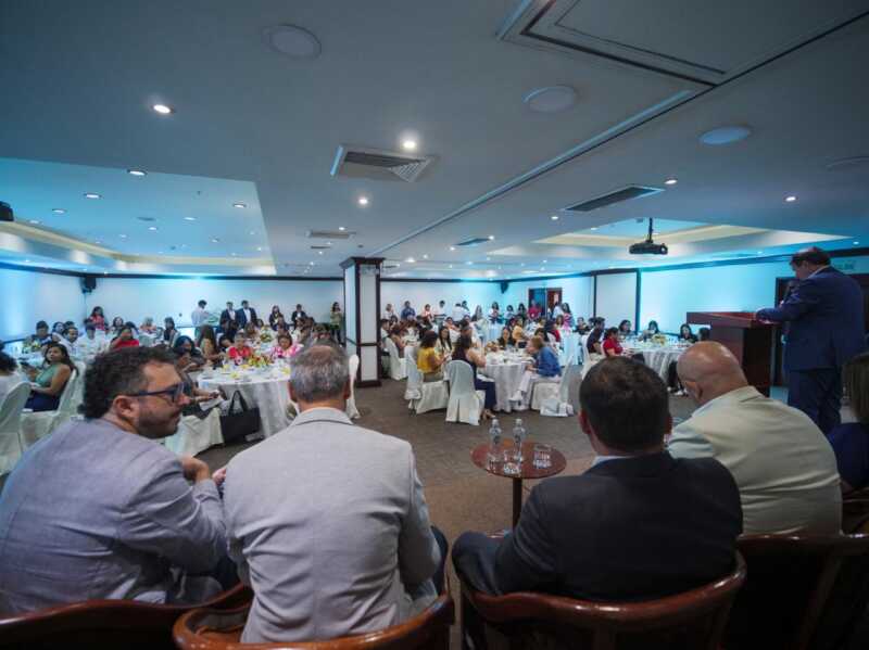 Misiones presentó en Perú el vuelo Lima–Iguazú y fortaleció el posicionamiento internacional del destino 2 Misiones presentó en Perú el vuelo Lima–Puerto Iguazú ante más de 120 operadores turísticos, fortaleciendo el posicionamiento internacional del destino.
