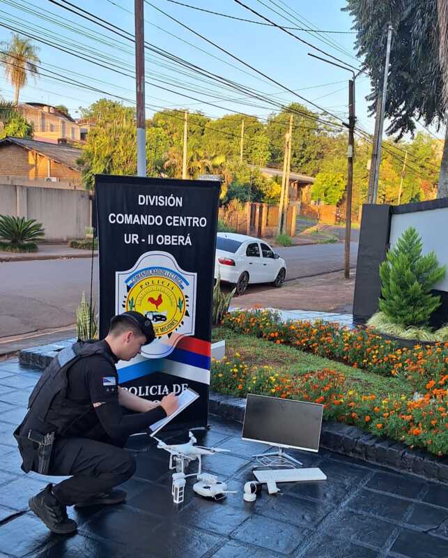 Oberá: entró a robar en una iglesia, sustrajo equipos tecnológicos y fue detenido horas más tarde 1 El procedimiento policial permitió esclarecer el hecho en pocas horas en la ciudad de Oberá.