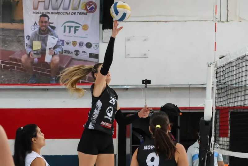 Brujas Vóley aseguró la permanencia en la Liga Nacional y cerró su participación en el top 10 5 WhatsApp Image 2026 02 27 at 17.04.44 - 4