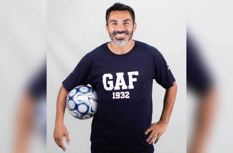 El vicepresidente de Guaraní Antonio Franco, Juan Nazer, habló sobre la salida de otro entrenador, la crisis deportiva del club, la reorganización institucional y el futuro del equipo franjeado. También confirmó que Ezequiel Brzozowski dirigirá hasta el final del torneo.