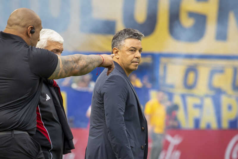 Gallardo pidió que no haya homenajes en su despedida como DT de River 4 Marcelo Gallardo dirigirá su último partido en River y pidió que no haya homenajes ni plaquetas en su despedida.