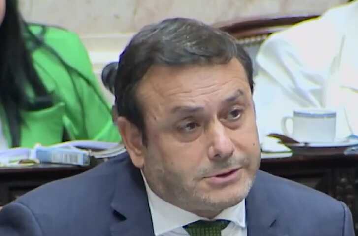 Herrera Ahuad alertó por la pobreza infantil y reclamó que la niñez sea prioridad en las políticas públicas 3 Diputados dio media sanción a la Ley Penal Juvenil que baja la edad de imputabilidad a 14 años y el Gobierno incorporará fondos para las provincias.