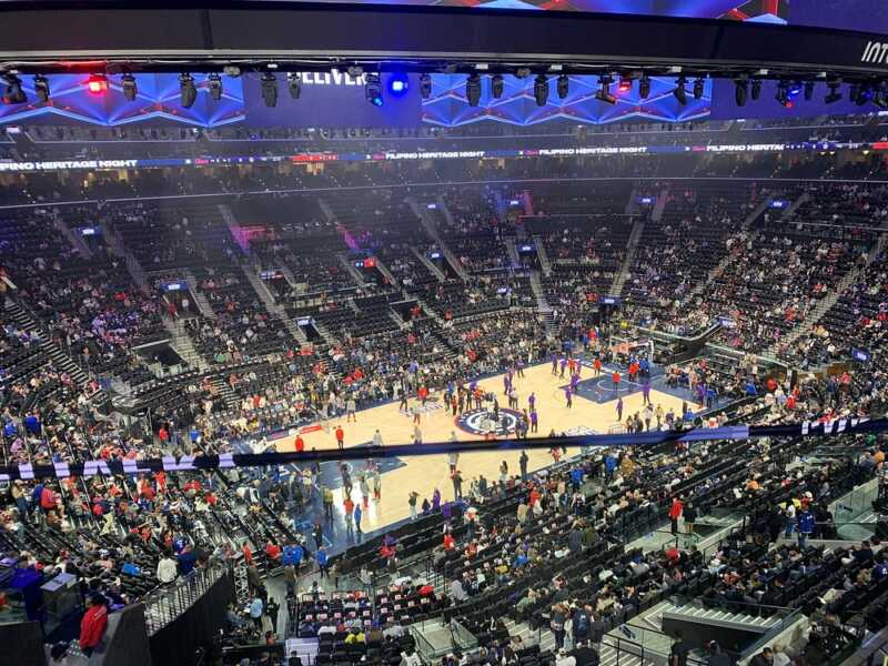 NBA All-Star 2026: así quedaron conformados los equipos y el nuevo formato USA vs Team World 1 El NBA All-Star Game 2026 estrenará un nuevo formato con tres equipos: USA Stars, USA Stripes y Team World. LeBron, Curry, Jokic y Doncic serán las grandes figuras del evento en el Intuit Dome.