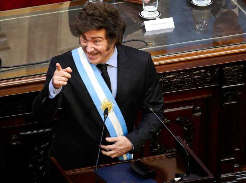 Con la reforma laboral ya aprobada, el oficialismo concentra su agenda en el Congreso y en la coordinación política interna.