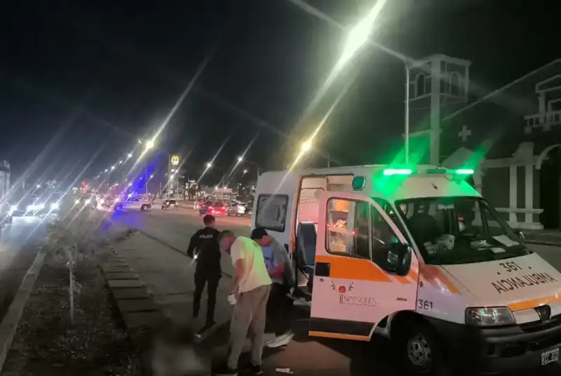 Un joven fue atropellado por una motocicleta en la zona oeste de Posadas moto