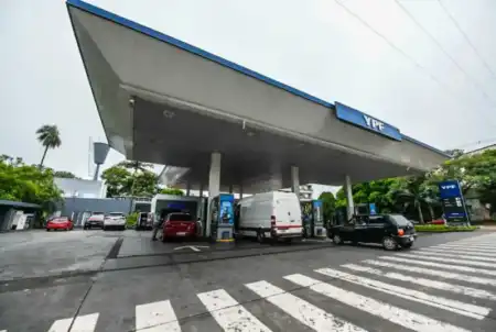 Estaciones de servicio adhieren al paro de la CGT paro