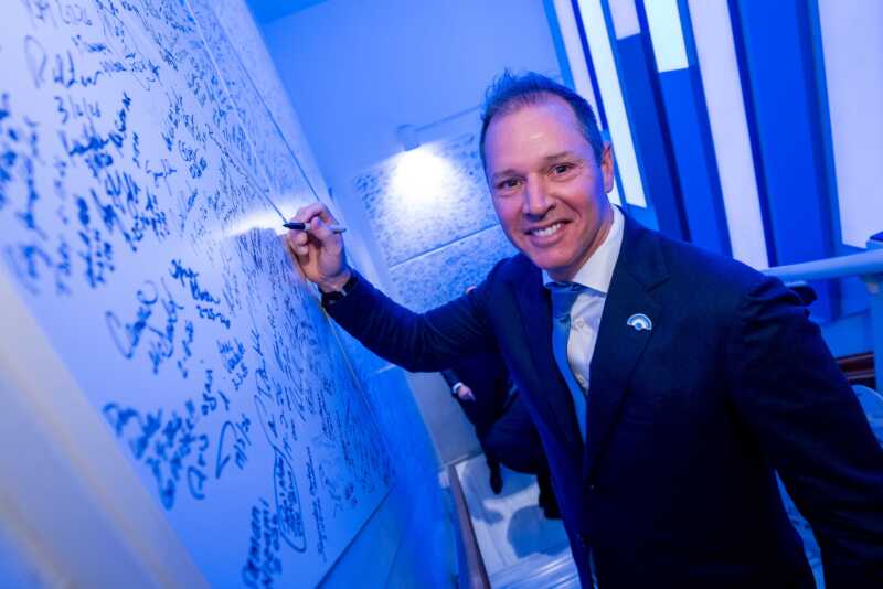 Banco Macro celebró 20 años en la bolsa de Nueva York: solidez internacional y compromiso con el futuro de Argentina 7 7 - 6