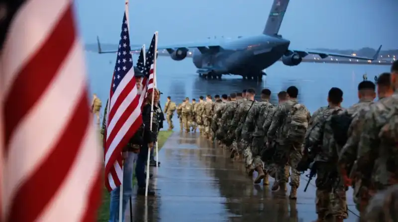 Estados Unidos despliega más de 50.000 soldados en la ofensiva militar contra Irán Estados