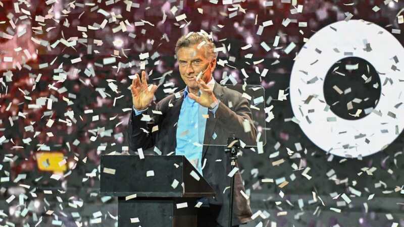 HDz11zLWoAAUmAz - 3