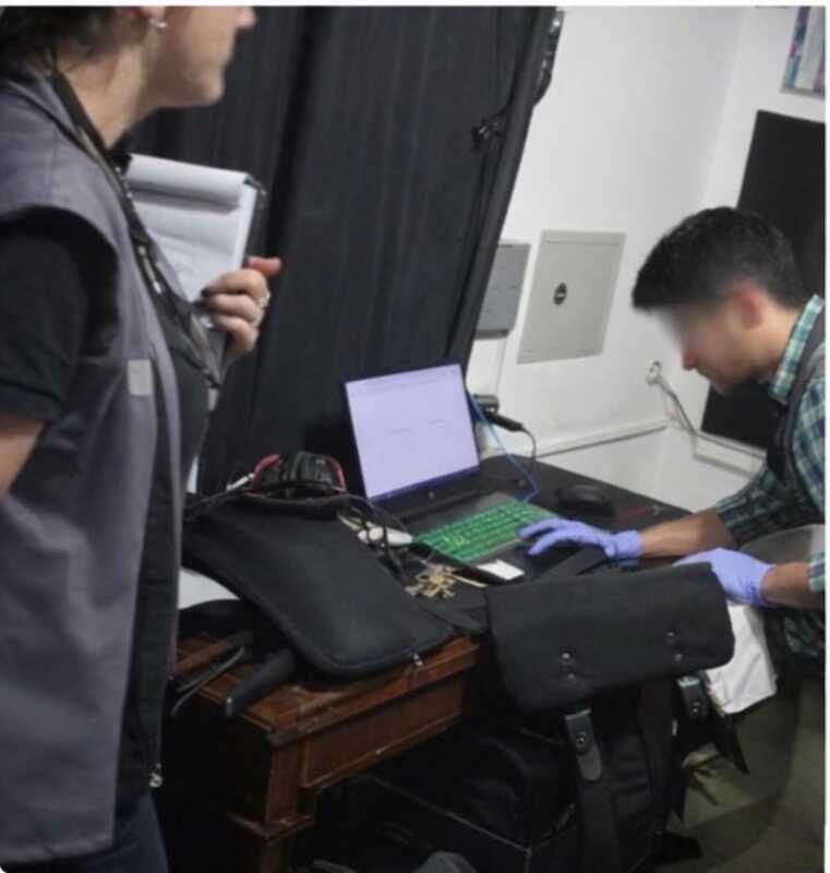 Posadas: detuvieron a dos hombres y secuestraron dispositivos con más de 300 archivos de abuso sexual infantil 2 IMG 5589.JPG - 1