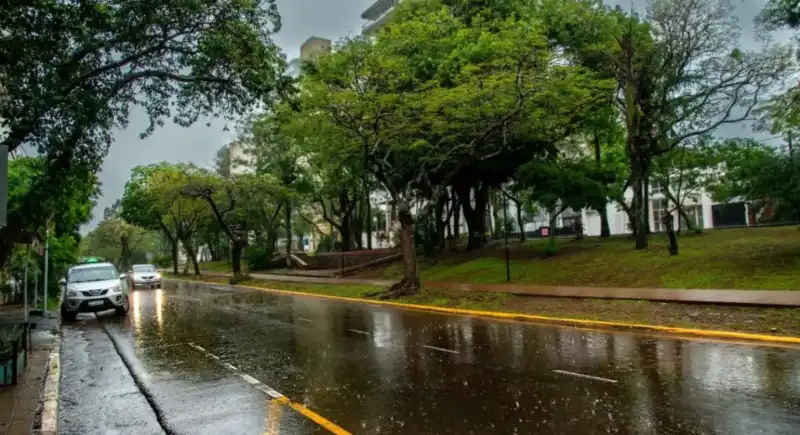 Misiones inicia la semana con lluvias y alerta meteorológica por tormentas Misiones