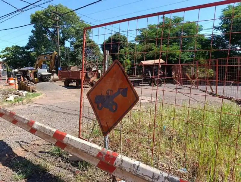 Posadas: obras en el arroyo Itá generaron interrupción del servicio de agua Obras 1.jpg - 1