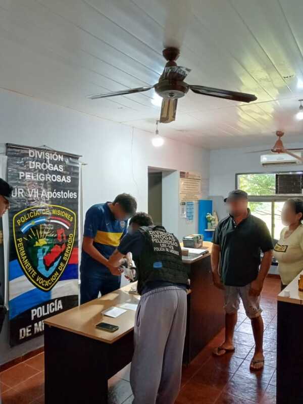 Operativos antidrogas: cinco demorados y droga secuestrada 2 Operativos