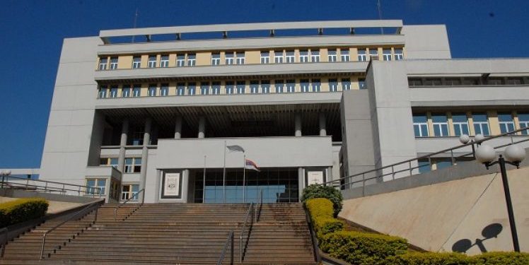 Denuncian la presencia de un mono capuchino sobre la costanera de Posadas 5 El fiscal Vladimir Glinka explicó en Radio Up los alcances de la reforma penal en Misiones.