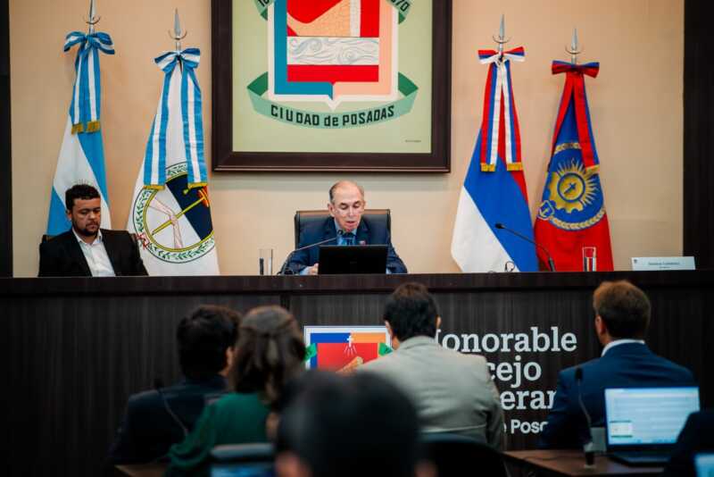 Stelatto abrió las sesiones en Posadas y defendió la gestión en un contexto de caída de recursos Stelatto