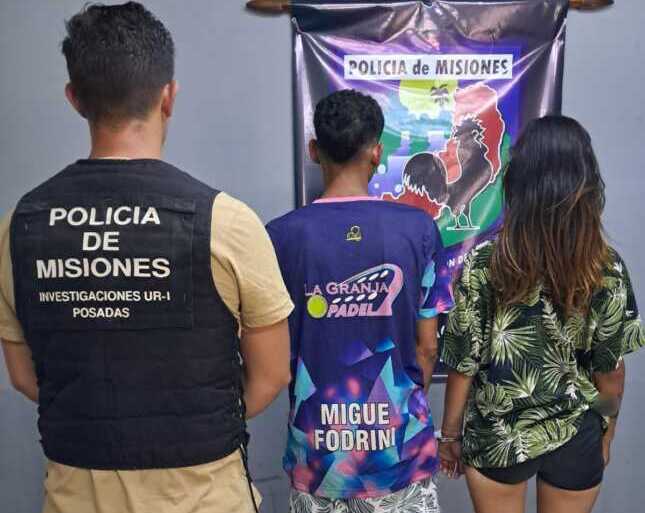 Pareja detenida en Posadas por robar baterías de autos WhatsApp Image 2026 03 09 at 17.25.33 e1773095982827 - 1