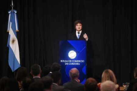 Milei habló en Córdoba y aseguró que Argentina tiene una “gran oportunidad” de volver a ser grande Milei en Córdoba