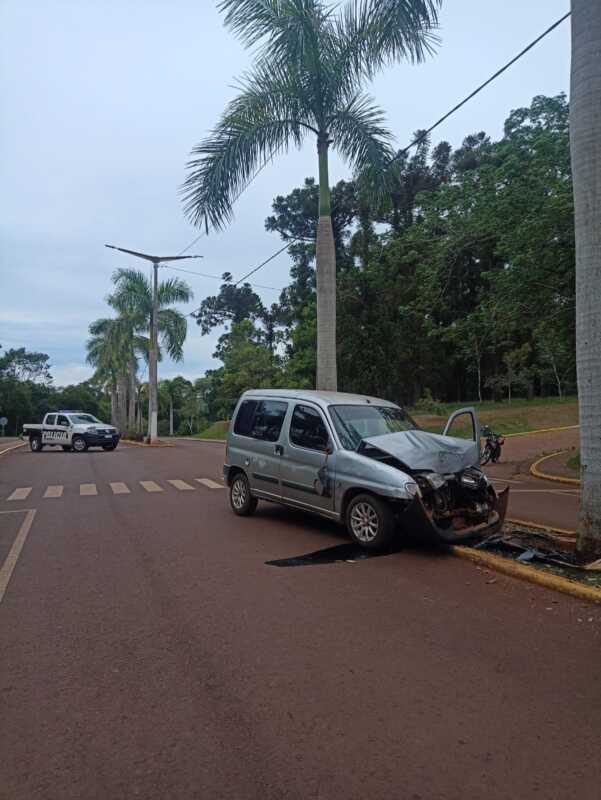 Eldorado: septuagenario chocó contra una palmera y fue hospitalizado WhatsApp Image 2026 03 16 at 17.58.211111 - 1