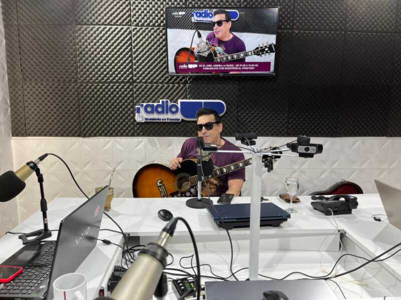Cristian Benítez presentó su nuevo single y habló del proceso creativo