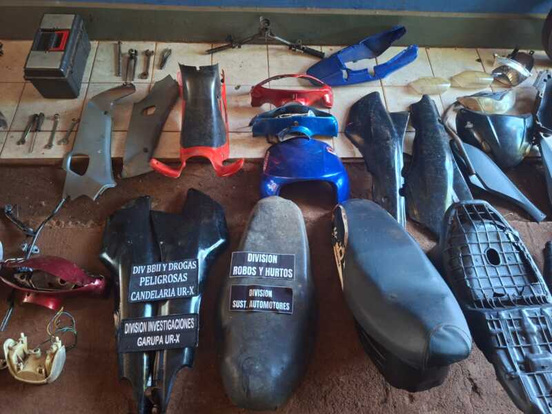 Desarticulan la banda del “Tarta”: seis detenidos y 15 motos recuperadas en Misiones 4 WhatsApp Image 2026 03 30 at 20.59.36 1 - 3