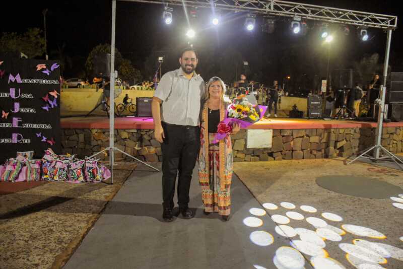 Alem homenajeó a mujeres emprendedoras en una jornada por el Día Internacional de la Mujer 6 alem homenaje mujer 1 - 5