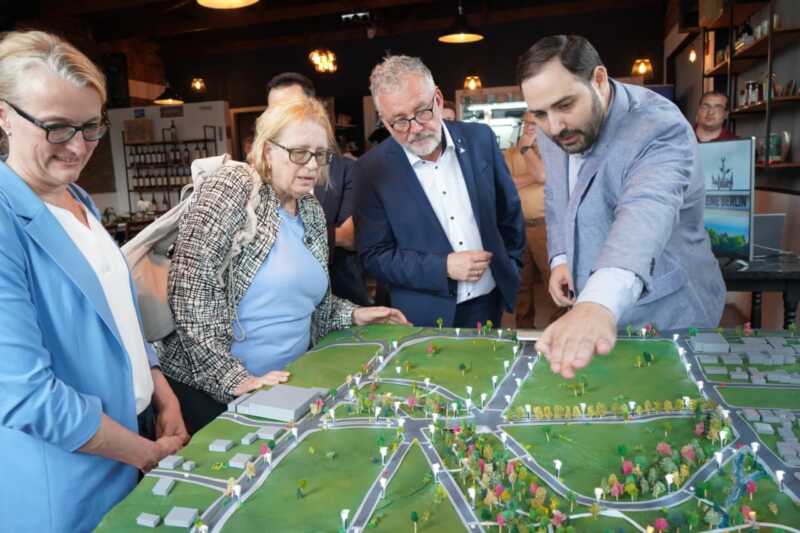 Alem proyecta su crecimiento urbano con “Pequeña Berlín” y fortalece vínculos con Alemania alema berlin - 1