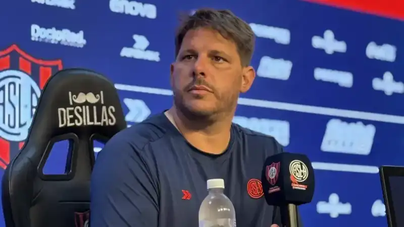 Bombazo en San Lorenzo: Martín Palermo tiene todo encaminado para ser el nuevo DT 3 Martín Palermo está a un paso de ser el nuevo DT de San Lorenzo tras la salida de Damián Ayude. El acuerdo podría cerrarse en las próximas horas.