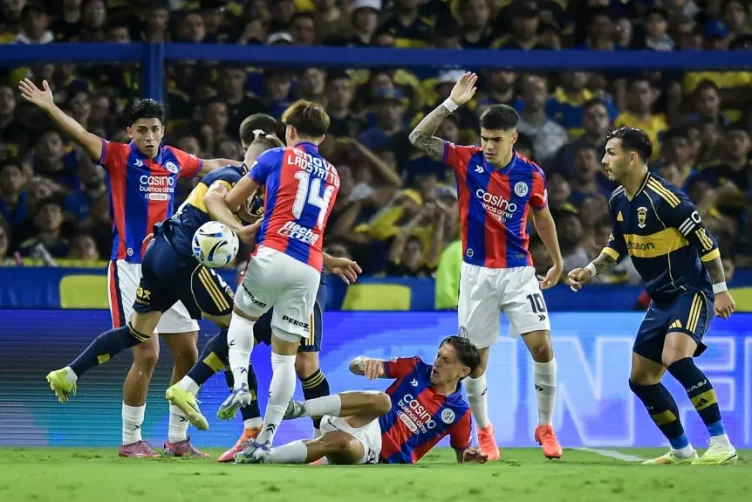 Bombazo en San Lorenzo: Martín Palermo tiene todo encaminado para ser el nuevo DT 4 Martín Palermo está a un paso de ser el nuevo DT de San Lorenzo tras la salida de Damián Ayude. El acuerdo podría cerrarse en las próximas horas.